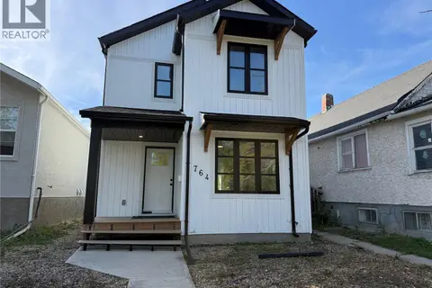 764 Athol STREET