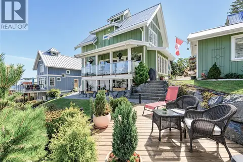 200 Marina Way