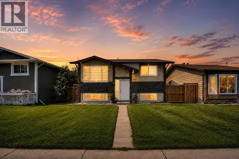 115 Abingdon Crescent NE