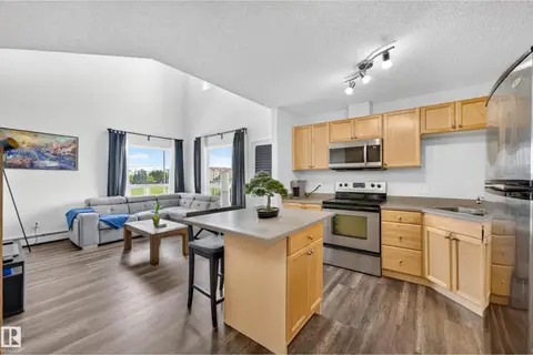 #2420 320 CLAREVIEW STATION DR NW
