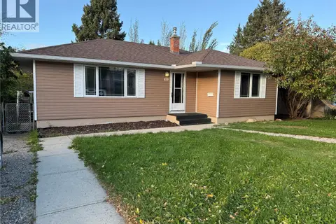 830 20th STREET W