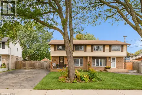 10 GOLDFINCH Road