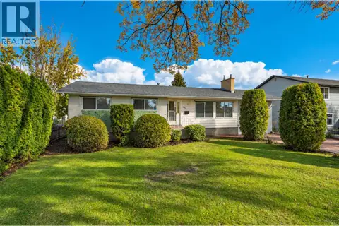 565 Dougall Road S