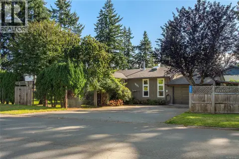 1861 Carlyle Cres