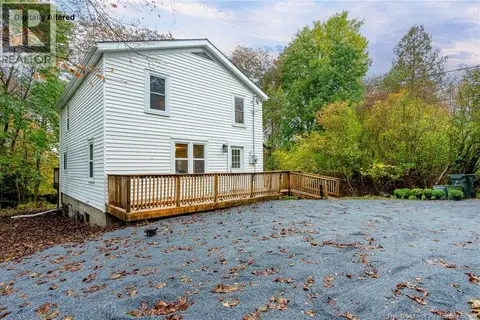 7 River Road