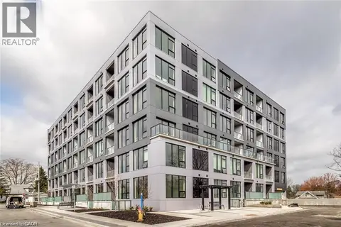 690 KING Street W Unit# 403