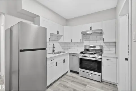 #2 10049 154 ST NW