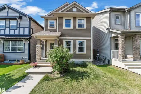 3036 ARTHURS CR SW