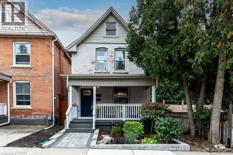 427 JACKSON Street W