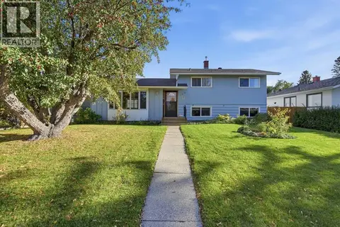 120 Fairview Crescent SE