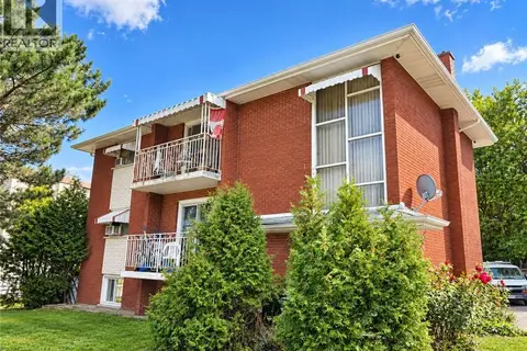 93 BRYBECK Crescent Unit# 1
