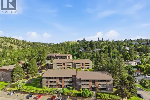 44 WHITESHIELD Crescent S Unit# 102