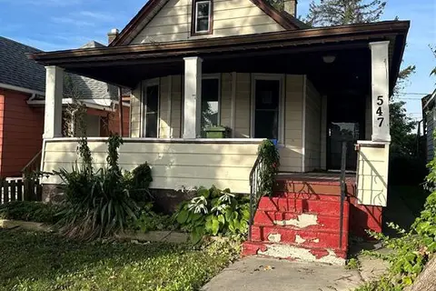 547 PIERRE AVENUE