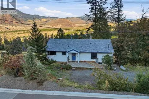 1202 CRESTWOOD Drive