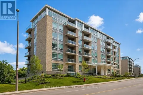 403 - 455 CHARLTON AVENUE E