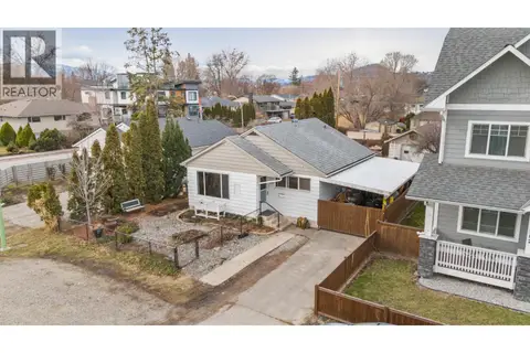 2284 Aberdeen Street