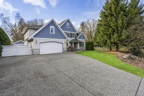 9855 182 STREET