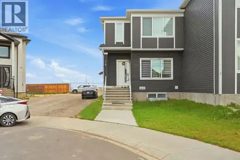 118 Saddlelake Manor NE