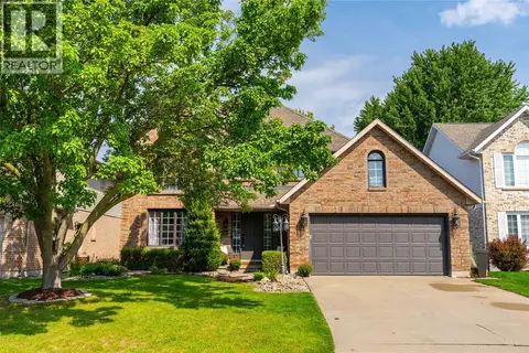2718 SANDFIELD CRESCENT