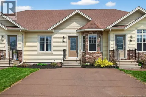 80 Lakeburn Avenue Unit# 102