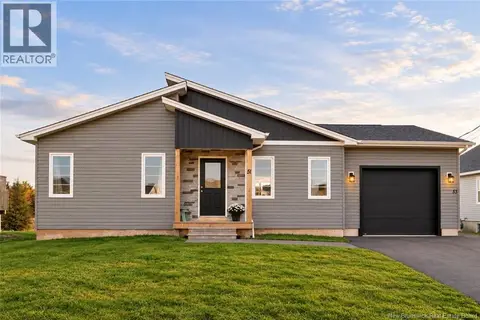 51-53 MacIntosh Boulevard