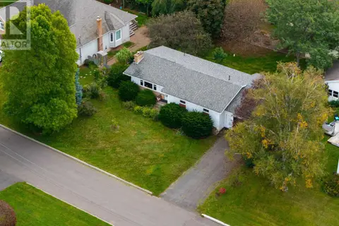 21 Smallwood Crescent