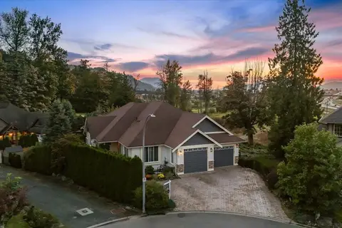 8497 BRADSHAW PLACE, Eastern Hillsides
