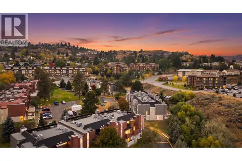1435 Summit Drive Unit# 53