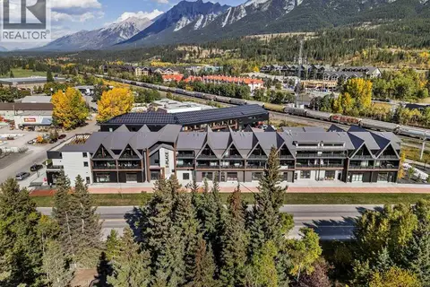 302A, 1 Industrial Place