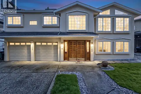 8022 LAKEFIELD DRIVE
