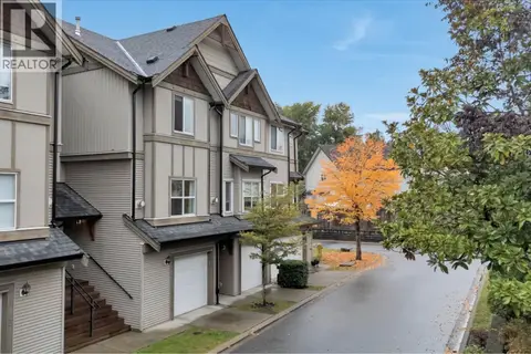 142 1055 RIVERWOOD GATE