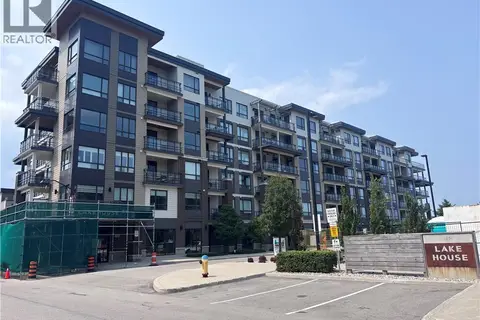 40 ESPLANADE Lane Unit# 309