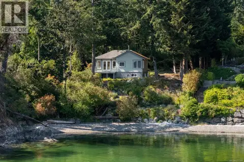 389 Moses Point Rd