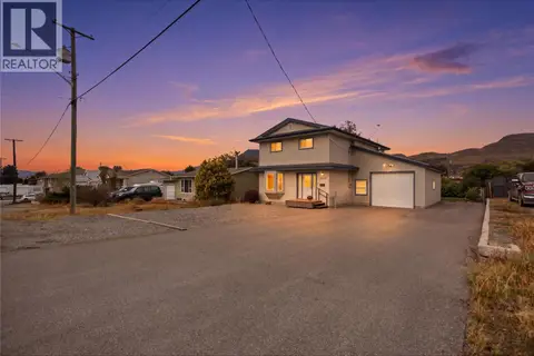 2624 Joyce Avenue