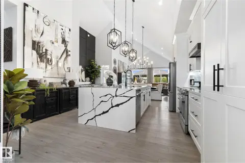 55 MAPLE CR
