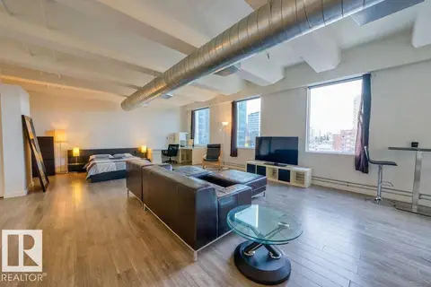 #302 10105 109 ST NW