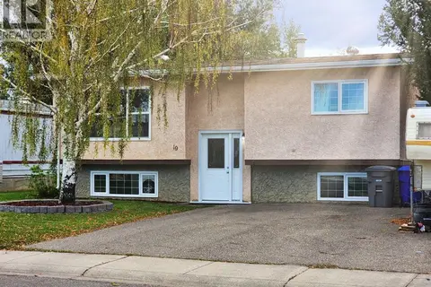 19 Willow Road W