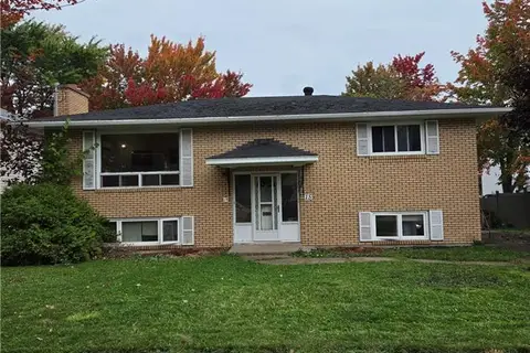 15 Willett Street