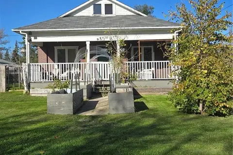 628 Walsh AVENUE