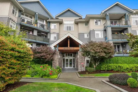 105C 45595 TAMIHI WAY, Garrison Crossing