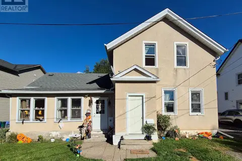 20 CARLETON STREET N