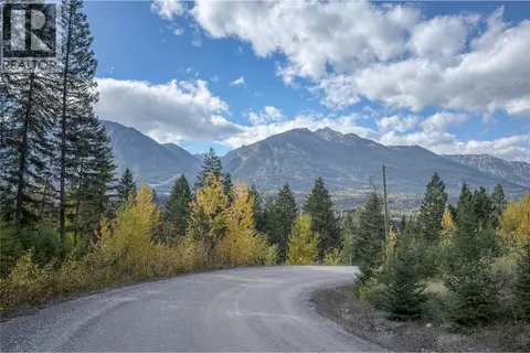 1260 WHITETAIL Drive