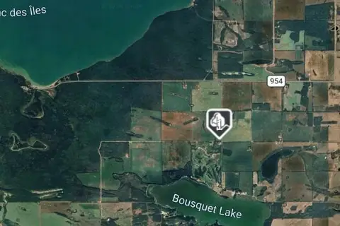 10 Acres Northern Meadows