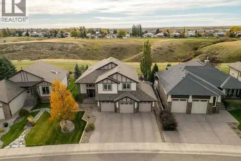 56 Canyoncrest Point W