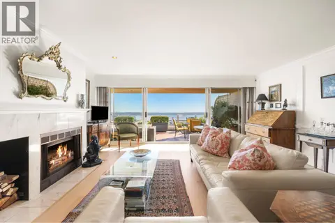 102 2274 FOLKESTONE WAY