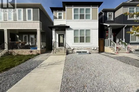399 Hotchkiss Manor SE