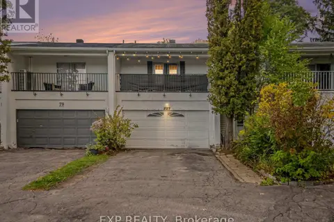 77 GRADY CRESCENT