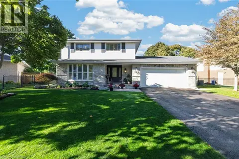 20 JAPONICA Crescent