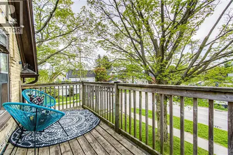 404 DUKE Street W Unit# Upper