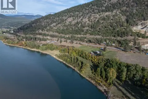 7941 Yellowhead Highway
